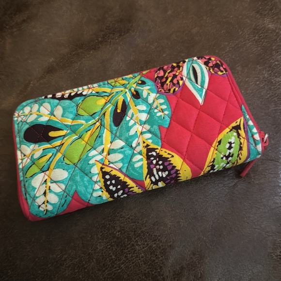 Vera bradley wallet zipper brand new - Picture 2 of 4